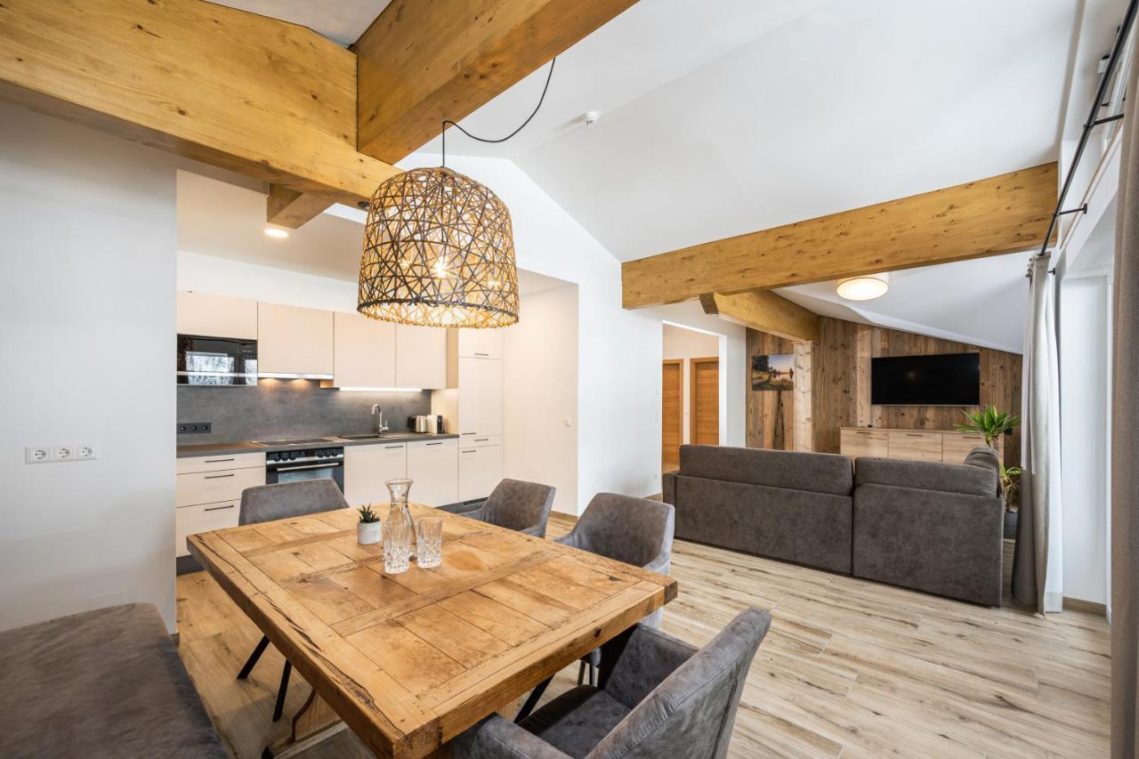 Appartement Tauernblick ราดชตัดท์ ภายนอก รูปภาพ